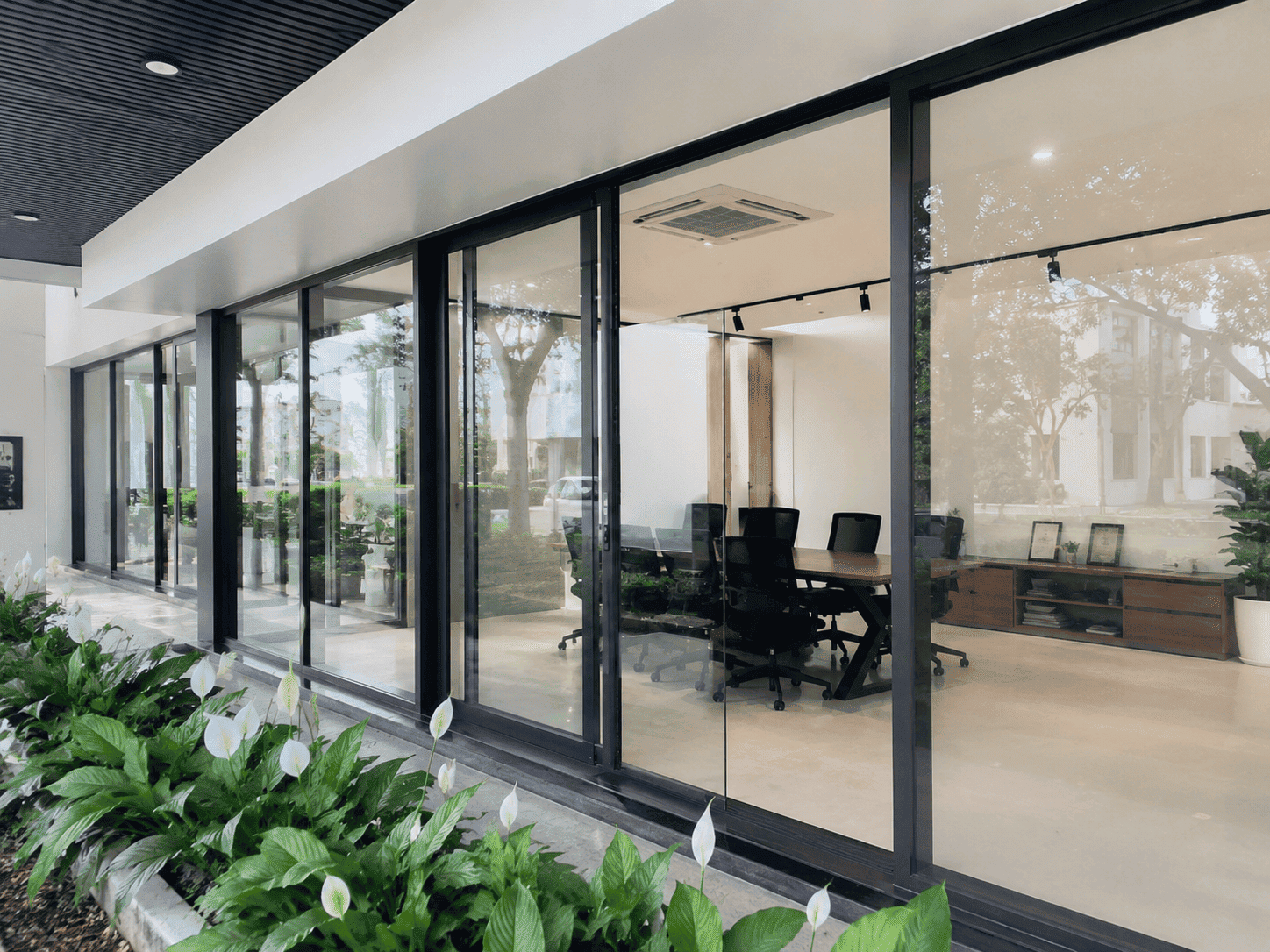 cửa nhôm kính tại Hà Nội